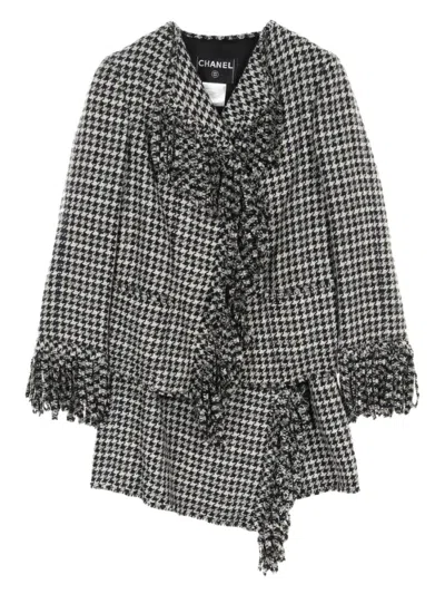 Pre-owned Chanel 1986-1988 Houndstooth Tweed Jacket And Skirt Set