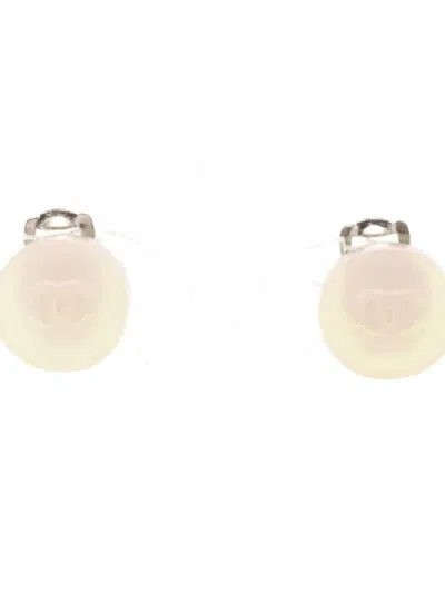 Pre-owned Chanel 1986-1988 Interlocking Cc-logo Earrings In Silver