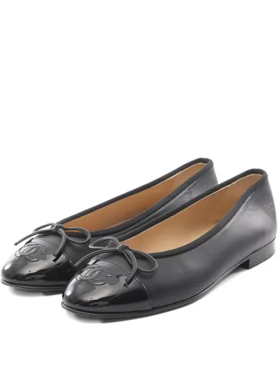 Pre-owned Chanel 1986-1988 Logo-embroidery Leather Ballet Shoes In Black