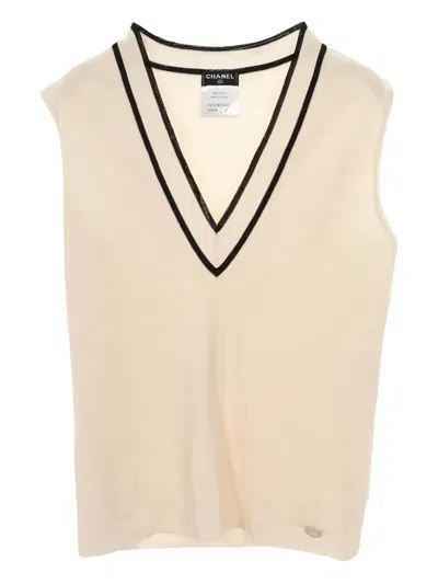 Pre-owned Chanel 1986-1988 V-neck Cardigan In Neutral