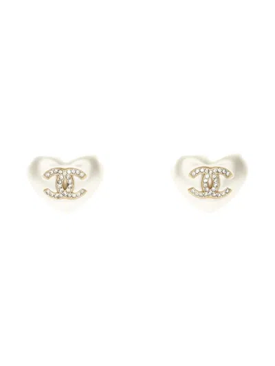 Pre-owned Chanel 1986-1988 White Gold Coco Mark Heart Earrings