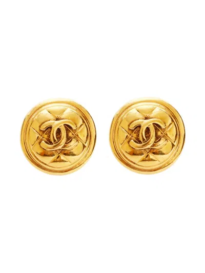 Pre-owned Chanel 1986-1994 Cc-mark Clip-on Earrings In Gold
