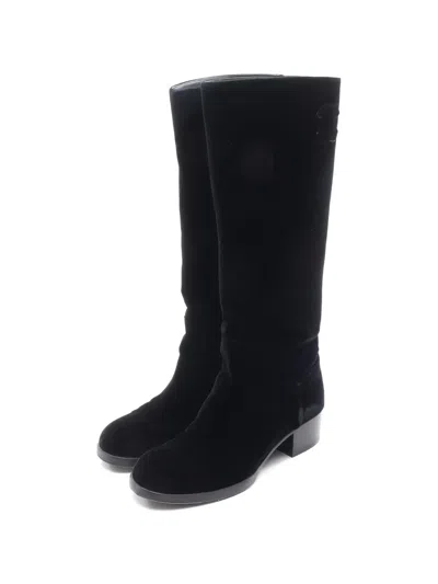 Pre-owned Chanel 1986-1988 Cc Boots In Black