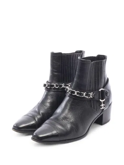 Pre-owned Chanel 1986-1988 Coco Mark Chain Ankle Boots In Black