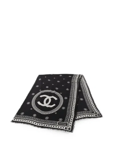Pre-owned Chanel 1986-1988 Coco Mark Chain-print Shawl In Black