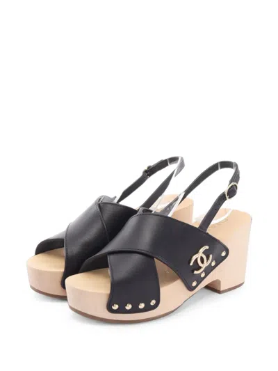 Pre-owned Chanel 1986-1988 Coco Mark Clover Wedge Sandals In Black