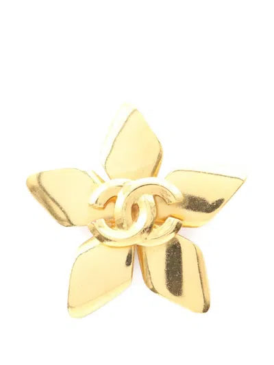 Pre-owned Chanel 1986-1988 Coco Mark Flower Brooch In Gold
