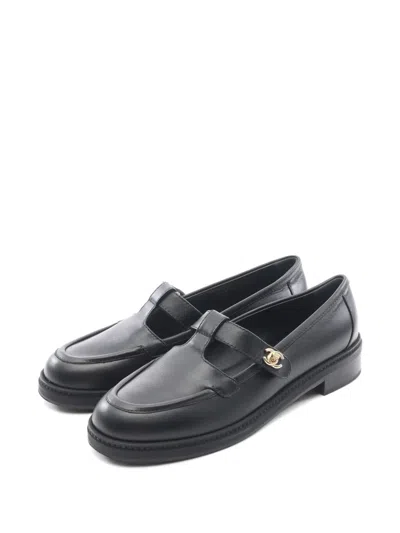 Pre-owned Chanel 1986-1988 Coco Mark Turn-lock Loafers In Black