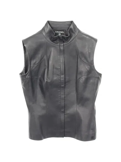 Pre-owned Chanel 1986-1988 Coco Mark Zip-up Vest In Black