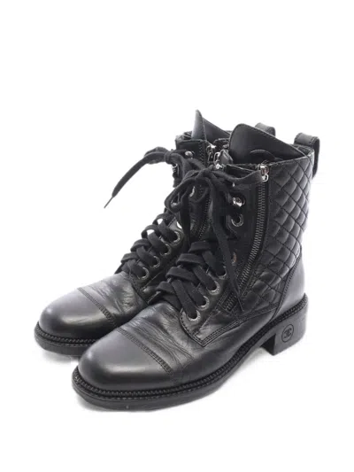 Pre-owned Chanel 1986-1988 Matelassé Leather Ankle Boots In Black