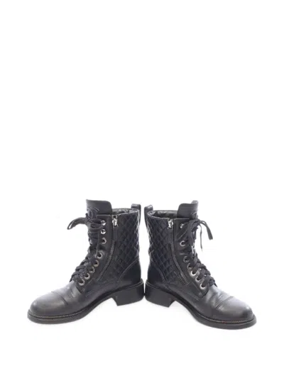 Pre-owned Chanel 1986-1988 Matelassé Leather Boots In Black