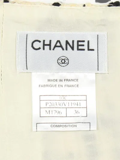 Pre-owned Chanel 1986-1988 Tweed-construction Mini Skirt In Neutral