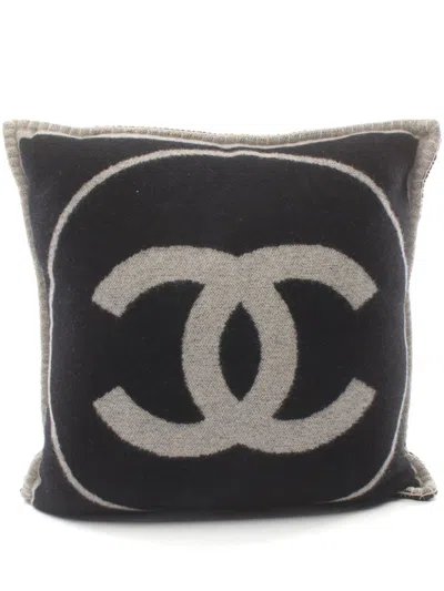 Pre-owned Chanel 1986~1988s Cc Logo Cushion In Black