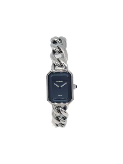 Pre-owned Chanel 1987  Premiere 26mm In Black