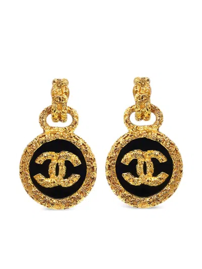 Pre-owned Chanel 1988 Cc Earrings In Gold