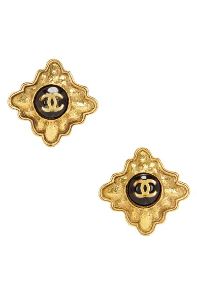 Pre-owned Chanel 1988 Coco Mark Clip-on Earrings In Gold