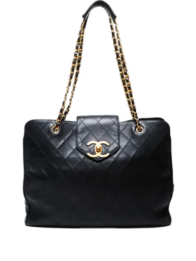 Pre-owned Chanel 1989-1991 Jumbo Supermodel Quilted Chain Shoulder Bag In Black