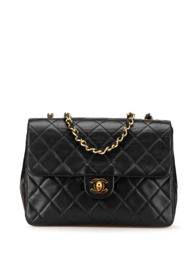 Pre-owned Chanel 1989-1991 Mini Square Classic Lambskin Flap Crossbody Bag In 黑色