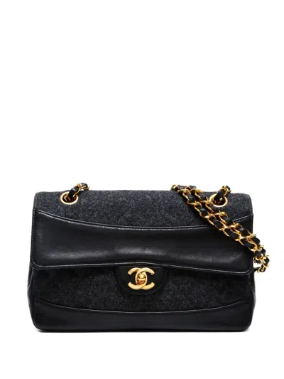 Pre-owned Chanel 1989-1991 Wool Classic Flap Shoulder Bag In Black