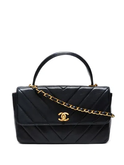 Pre-owned Chanel 1989 Chevron-quilting Lambskin Shoulder Bag In Black