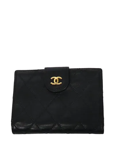 Pre-owned Chanel 1989-1991 Cc Quilted Lambskin Bifold Compact Wallet Small Wallets In Black