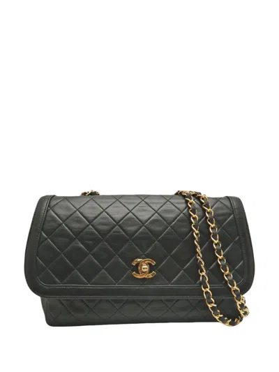 Pre-owned Chanel 1989-1991 Cc Quilted Lambskin Single Flap Crossbody Bag In Black