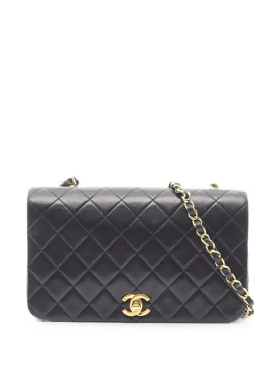 Pre-owned Chanel 1989-1991 Matelassé Chain Shoulder Bag In Black
