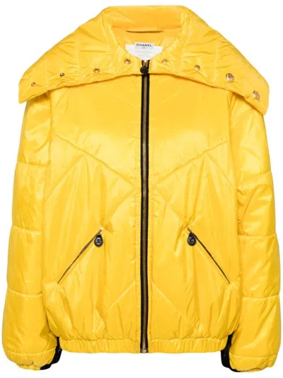 Pre-owned Chanel 1990-2000's Oversized Jacket In Yellow