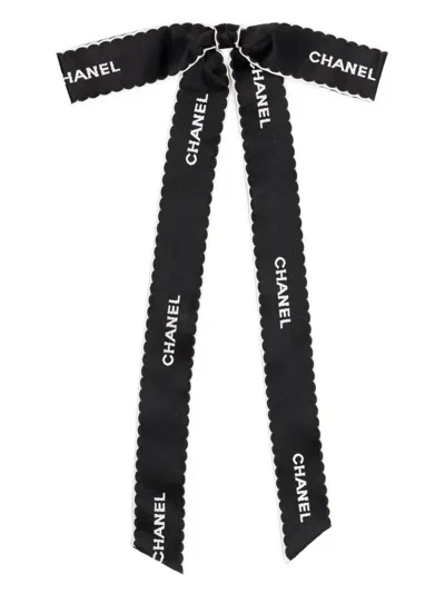Pre-owned Chanel 1990-2000s Bow Ribbon Brooch In Black