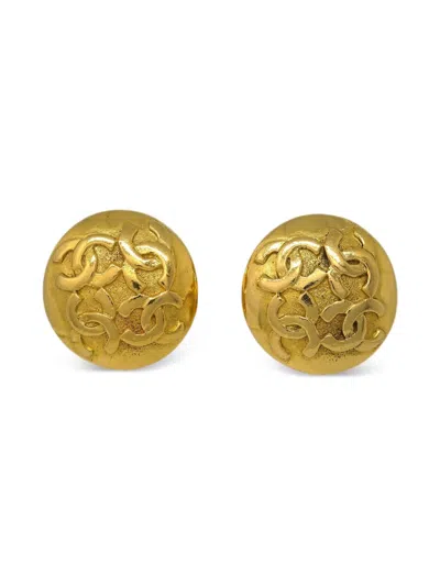 Pre-owned Chanel 1990-2000s Button Earrings In Gold