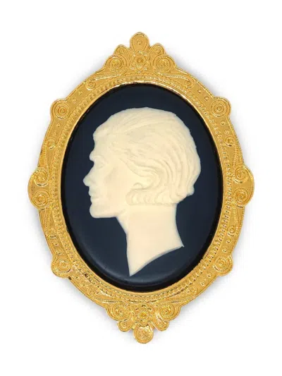 Pre-owned Chanel 1990-2000s Cameo Brooch In Gold