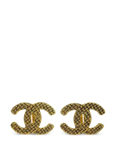 Pre-owned Chanel 1990-2000s Cc Clip-on Earrings In Gold