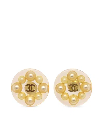 Pre-owned Chanel 1990-2000s Cc Faux-pearl Stud Earrings In Gold