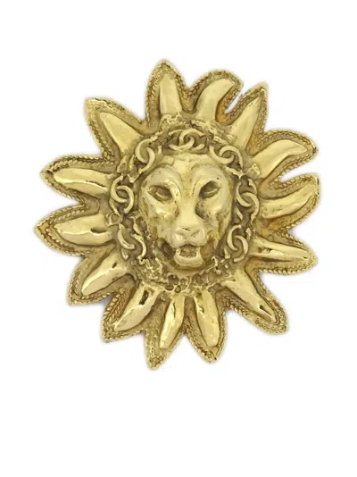 Pre-owned Chanel 1990-2000s Cc Lion Brooch In Gold