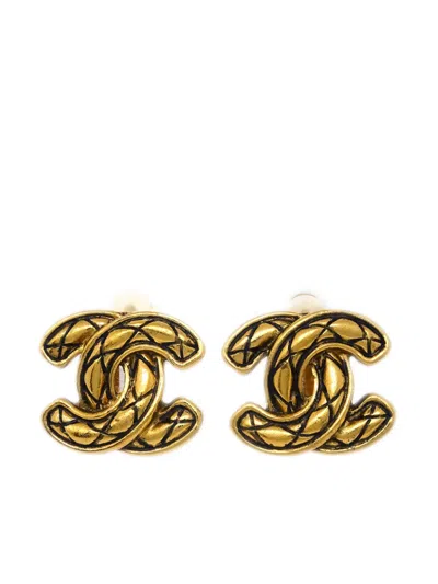 Pre-owned Chanel 1990-2000s Cc Quilted Clip-on Earrings In Gold