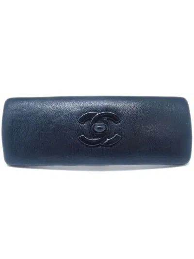 Pre-owned Chanel 1990-2000s Cc Turn-lock Hair Barrette In Black
