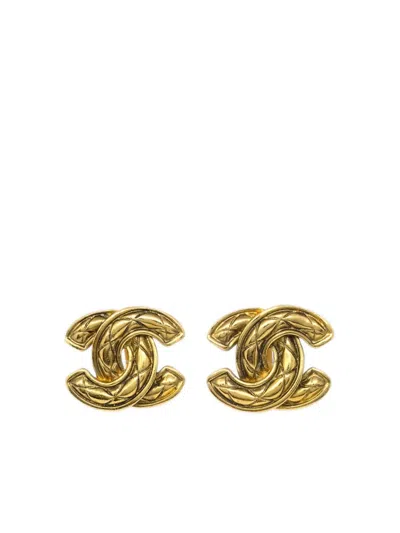 Pre-owned Chanel 1990-2000 Diamond-quilted Cc Clip-on Earrings In Gold