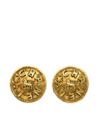 Pre-owned Chanel 1990-2000s Lion Button Clip-on Earrings In Gold