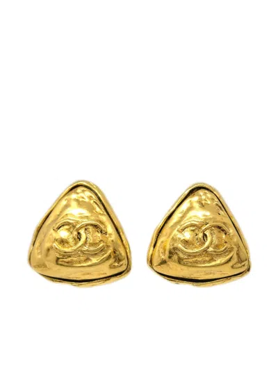 Pre-owned Chanel 1990-2009 Cc Clip-on Earrings In 金色