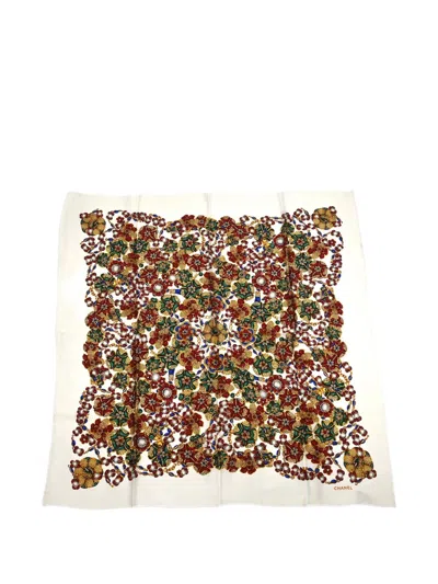 Pre-owned Chanel 1990-2000s Floral Silk Scarf In White