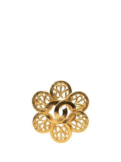 Pre-owned Chanel 1990-2010 Cc Gold Plated Flower Brooch Costume Brooch