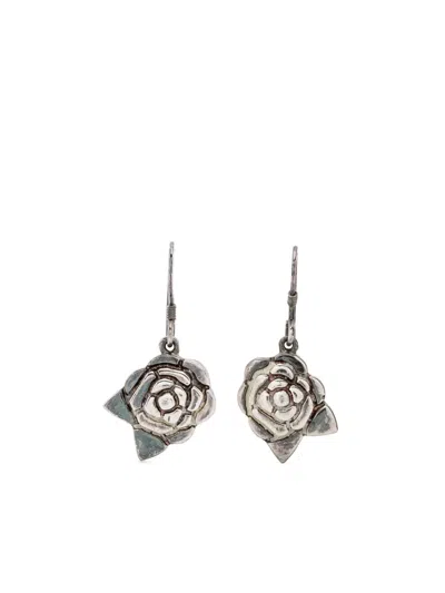 Pre-owned Chanel 1990s Camélia Rose-pendant Earrings In Silver