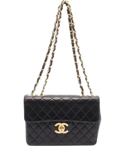 Pre-owned Chanel 1990s Matelassé Chain Shoulder Bag In Black