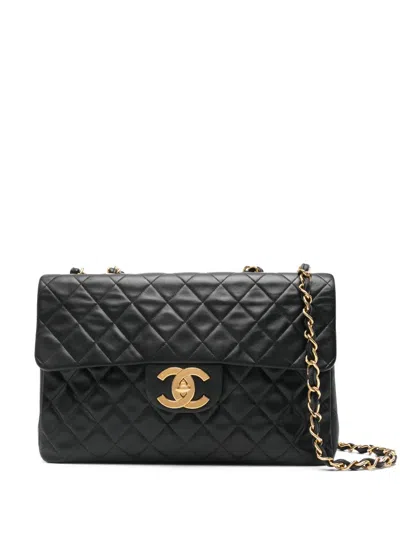 Pre-owned Chanel 1990s Maxi Jumbo Quilted Leather Shoulder Bag In Black