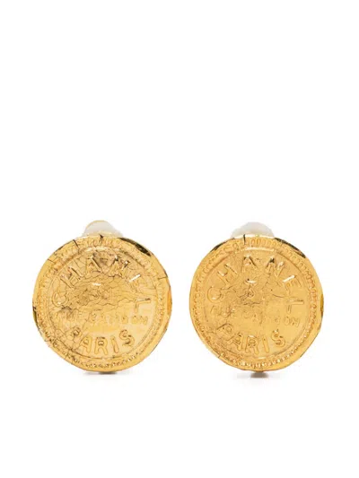 Pre-owned Chanel 1990s Rue Cambon Clip-on Earrings In Gold