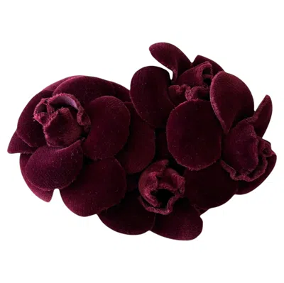 Pre-owned Chanel 1990s Vintage  Quadruple Velvet Camellia Brooch Burgundy In Red