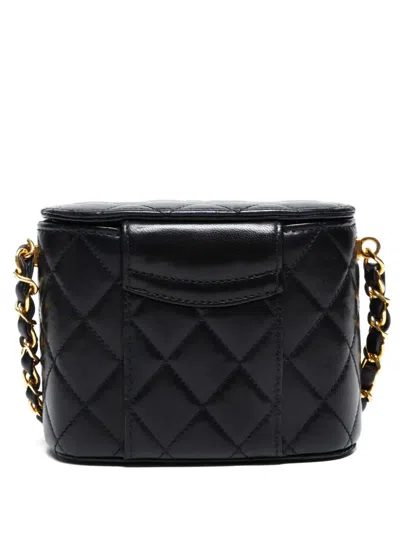 Pre-owned Chanel 1991-1994 Matelassé Chain Shoulder Bag In Black