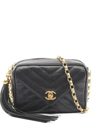 Pre-owned Chanel 1991-1994 V-stitch Chevron Crossbody Bag In Black