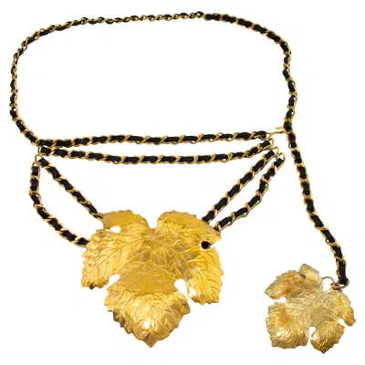 Pre-owned Chanel 1991/collection 28 Fig Leaf And Chain Belt In Orange