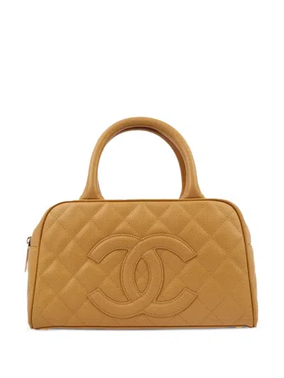 Pre-owned Chanel 1992 Cc Diamond-quilted Tote Bag In Neutrals